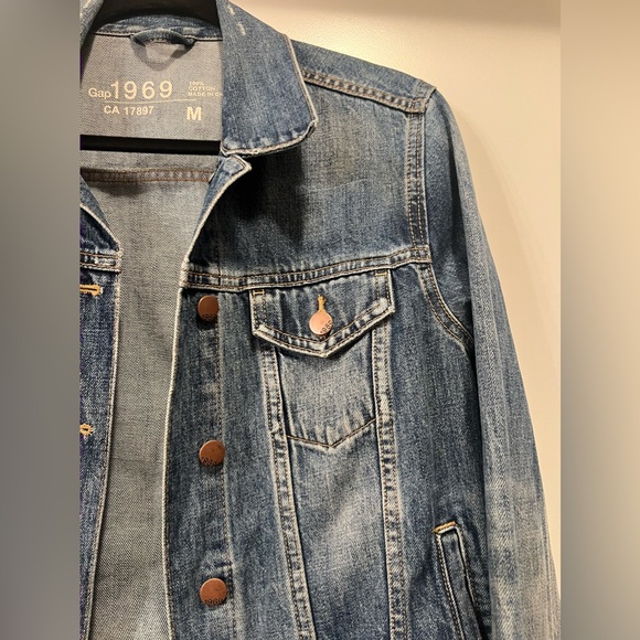 Gap Denim Jacket - Picture 7 of 8